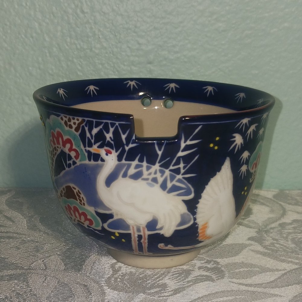 Japanese Style Ramen Bowl with Chopstick Rest - Picture 2 of 7